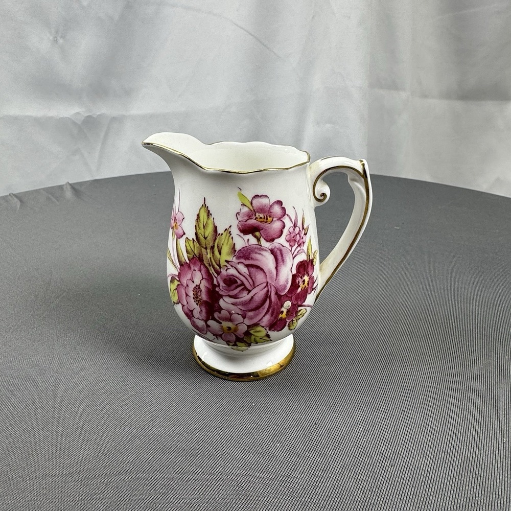 Vintage Roslyn Fine Bone China Sunningdale Creamer‎ Made In England